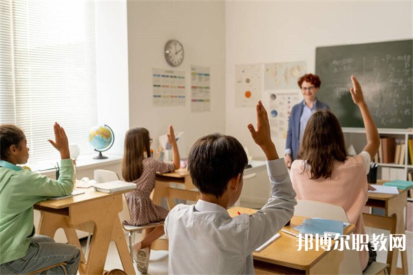 山東哪里的中專學校能讀現代家政服務與管理專業(yè)