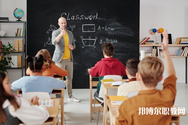 山東哪里的中專學校能讀鋼鐵冶煉專業(yè)