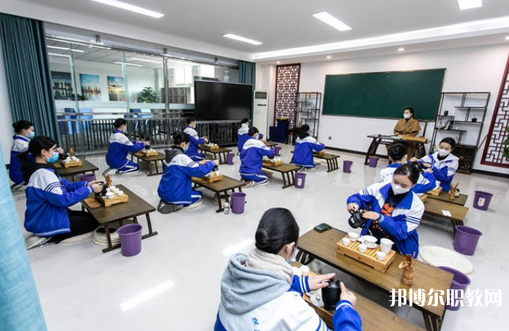 四川興科城市交通技工學(xué)校2024年報名條件、招生要求、招生對象