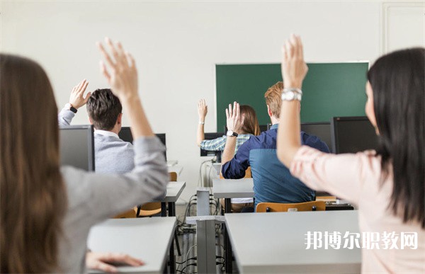 河南哪里的中職學(xué)校能讀統(tǒng)計事務(wù)專業(yè)