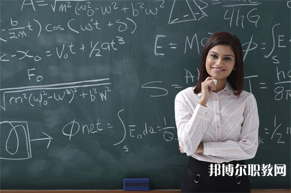 廣東哪里的中職學(xué)校能讀美術(shù)設(shè)計(jì)與制作（動漫設(shè)計(jì)）專業(yè)
