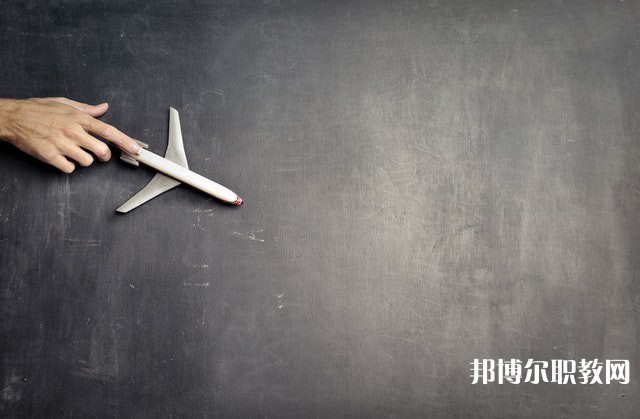 廣東哪里的技工學(xué)校能讀工業(yè)機(jī)械人應(yīng)用和維護(hù)專(zhuān)業(yè)