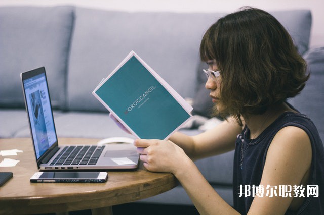 廣東哪里的中職學校能讀玩具設(shè)計與制造專業(yè)