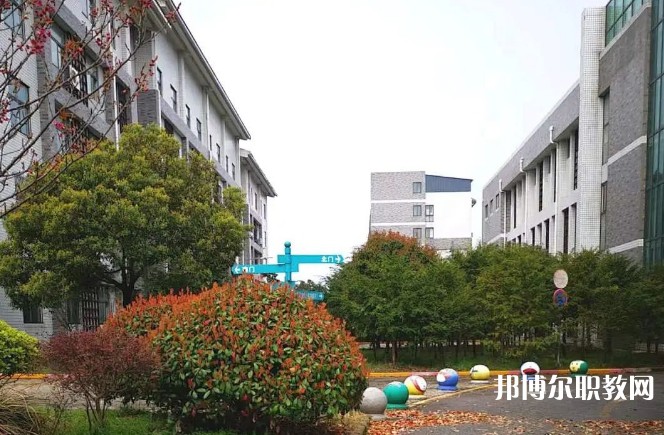 2024蕪湖市光明職業(yè)學校招生計劃 招生人數(shù)是多少(附要求、條件、對象)