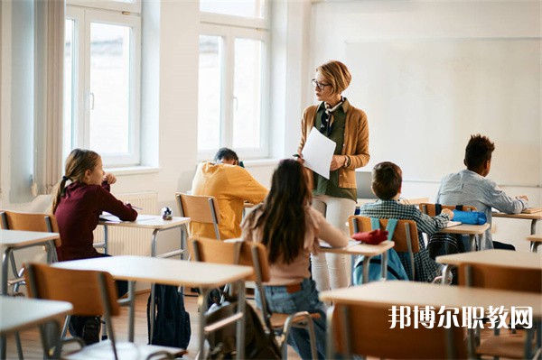 廣西哪里的技工學校能讀熱動(現(xiàn)代鍋爐運行自動化)專業(yè)