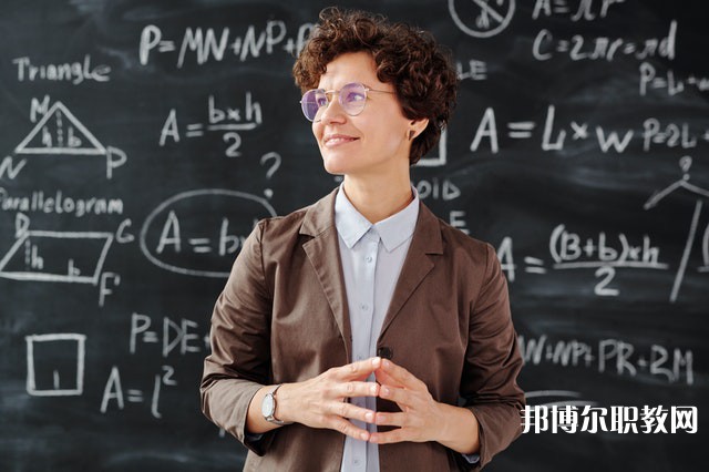 廣西哪里的中職學(xué)校能讀果蔬花卉生產(chǎn)技術(shù)(園藝)專(zhuān)業(yè)