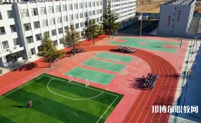 青島綠澤美術(shù)職業(yè)學(xué)校怎么樣、好不好