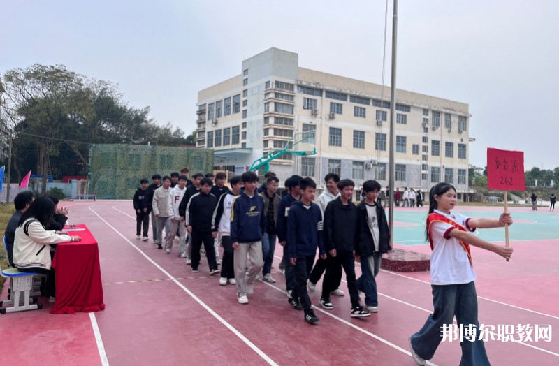 南寧運(yùn)德職業(yè)技術(shù)學(xué)校怎么樣、好不好
